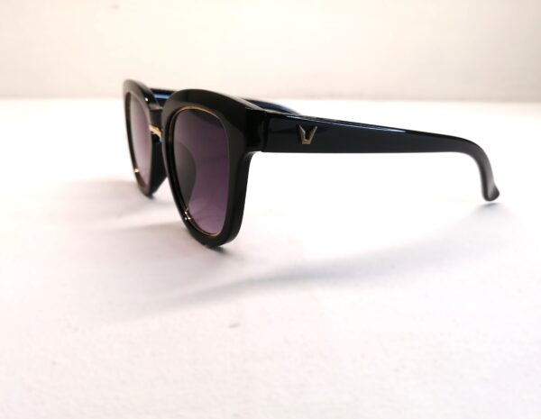 Gentle Monster Sunglasses - Image 2