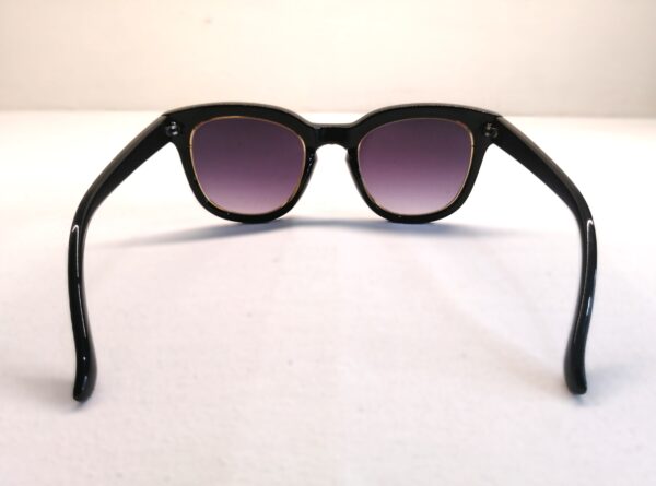 Gentle Monster Sunglasses - Image 4