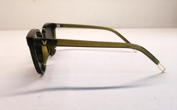 Gentle Monster Sunglasses - Image 3